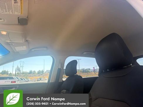 Used 2019 Ford Edge SEL w/ Cold Weather Package AWD/4WD image 11