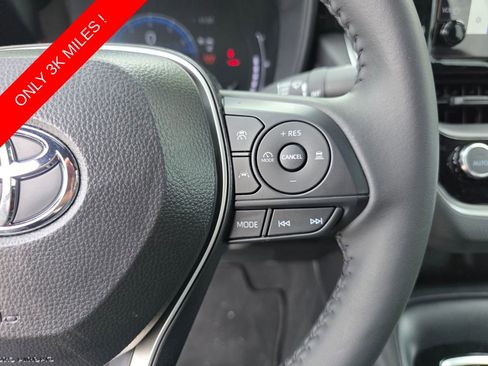 Used 2026 Toyota Corolla SE FWD image 30