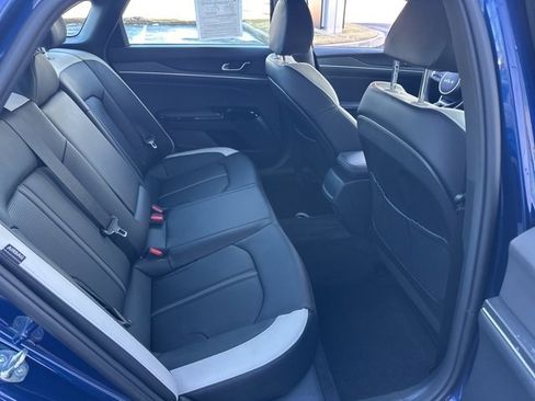 Used 2025 Kia K5 GT-Line image 38