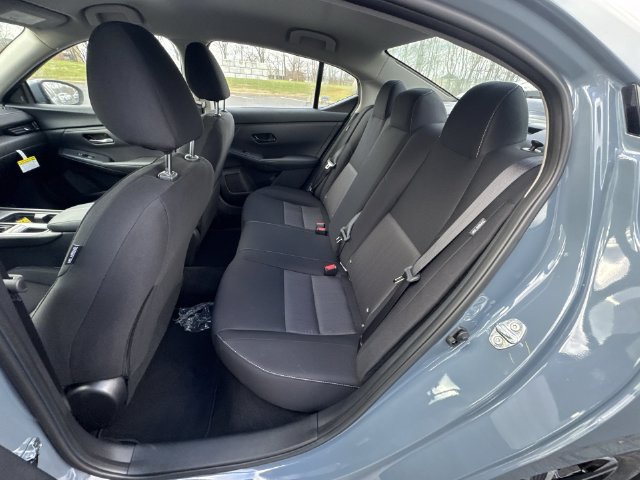 Certified 2025 Nissan Sentra SV FWD image 22