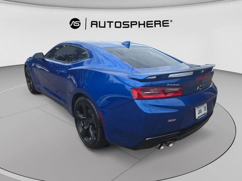 Used 2016 Chevrolet Camaro SS RWD image 6
