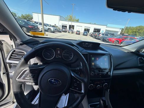 Used 2022 Subaru Forester Limited AWD/4WD image 17