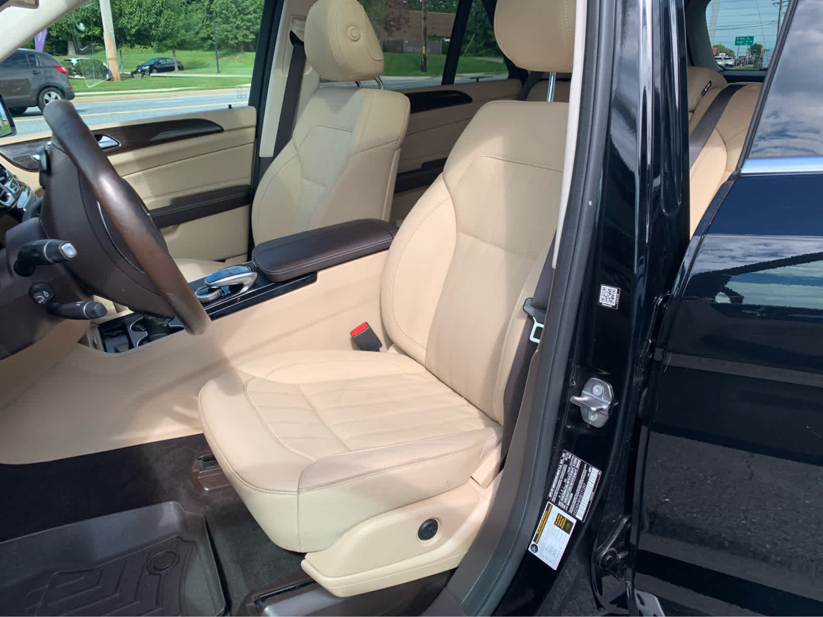 Used 2018 Mercedes-Benz GLE 350 4MATIC image 12