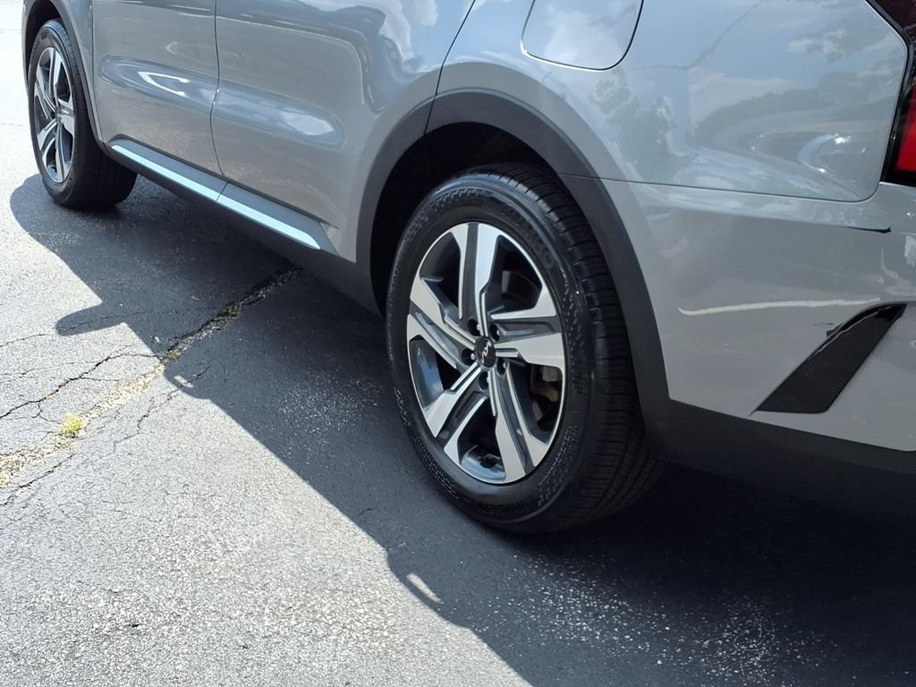 Used 2023 Kia Sorento SX Prestige w/ Panoramic Sunroof Package AWD/4WD image 27