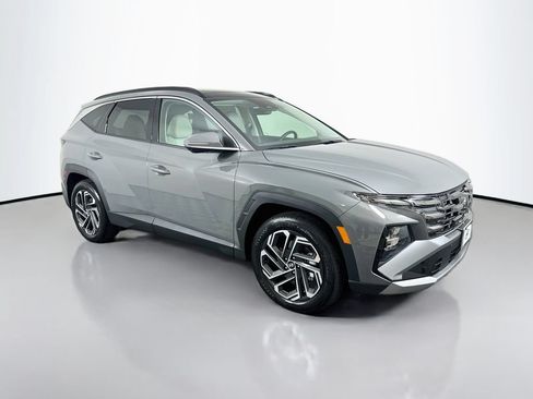 New 2026 Hyundai Tucson Limited FWD image 3