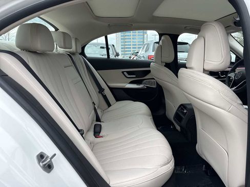 New 2026 Mercedes-Benz E 450 4MATIC Sedan image 19