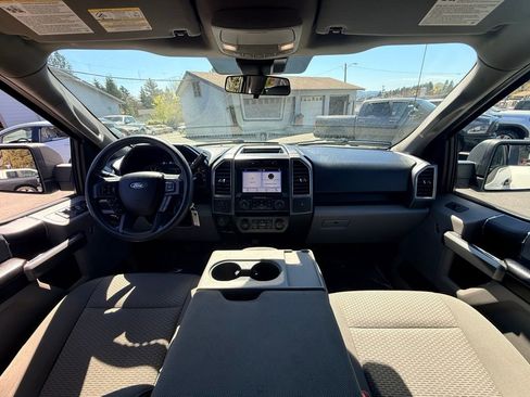 Used 2019 Ford F150 XLT w/ Trailer Tow Package image 15