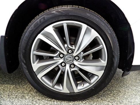 Used 2017 Acura MDX w/ Technology Package AWD/4WD image 24