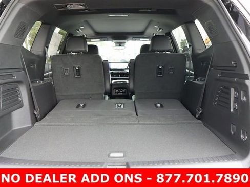 New 2026 Buick Enclave Avenir image 19