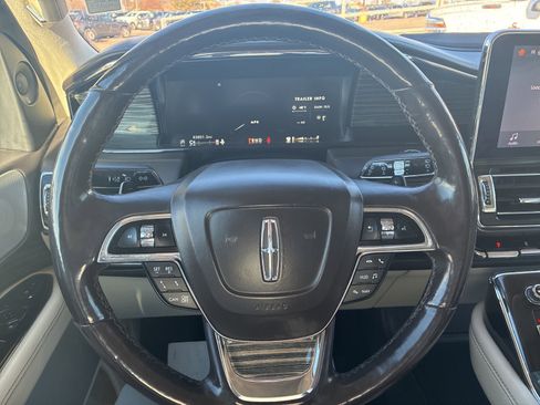 Used 2019 Lincoln Navigator Black Label w/ Cargo Package image 26