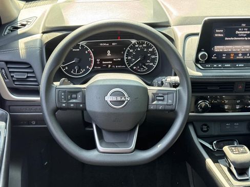 Used 2026 Nissan Rogue S AWD/4WD image 17