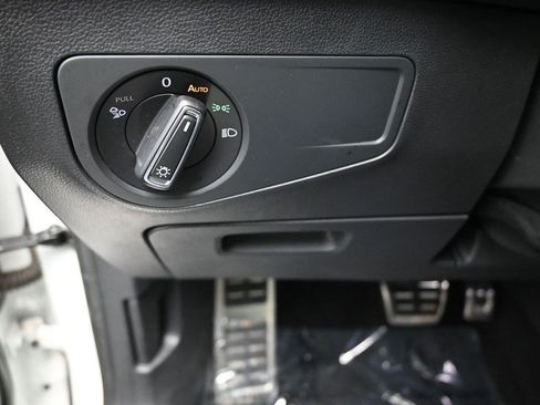 Used 2023 Volkswagen Tiguan SEL R-Line AWD/4WD image 14