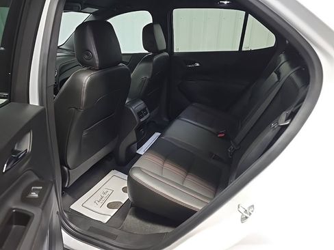 Used 2022 Chevrolet Equinox RS AWD/4WD image 30