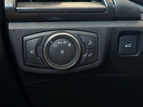 Used 2017 Ford Fusion Titanium FWD image 32