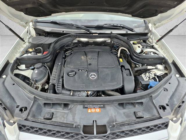 Used 2015 Mercedes-Benz GLK 350 2WD image 22
