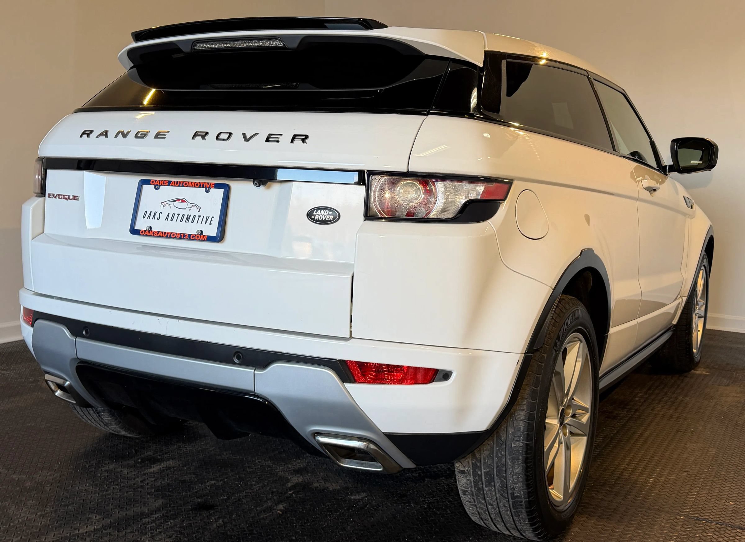 Used 2012 Land Rover Range Rover Evoque Dynamic AWD/4WD image 7