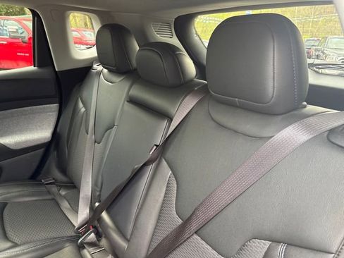 Used 2022 Jeep Compass Latitude w/ Convenience Group AWD/4WD image 24