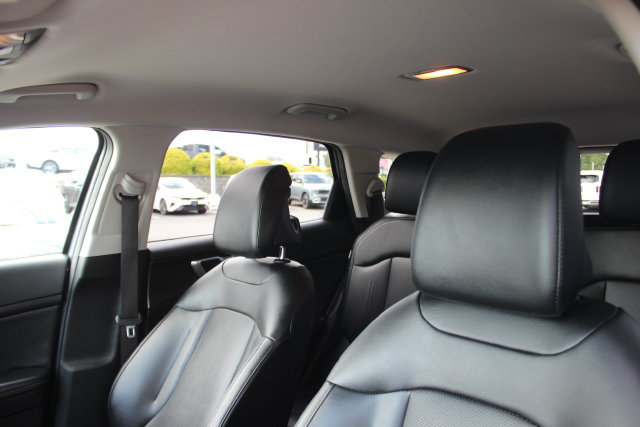 Used 2024 Kia Sportage EX AWD/4WD image 23