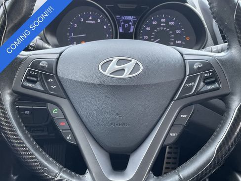 Used 2013 Hyundai Veloster Turbo FWD image 10