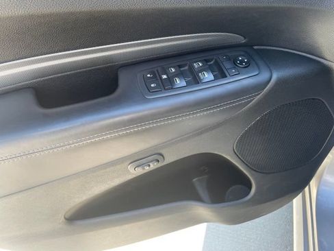 Used 2020 Dodge Durango R/T AWD/4WD image 10