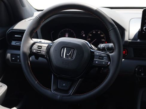 New 2025 Honda Pilot TrailSport image 32