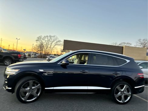 Used 2024 Genesis GV80 3.5T w/ Prestige Package image 6