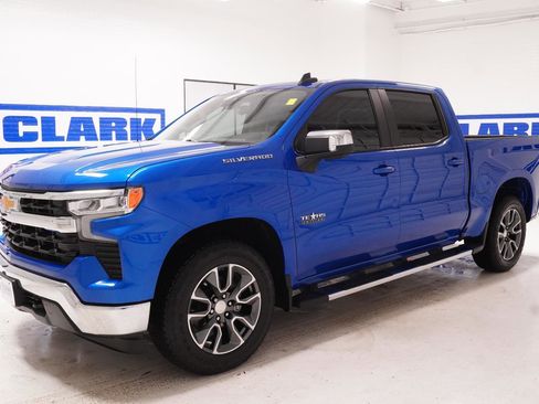 Used 2022 Chevrolet Silverado 1500 LT w/ Texas Edition Plus RWD image 8