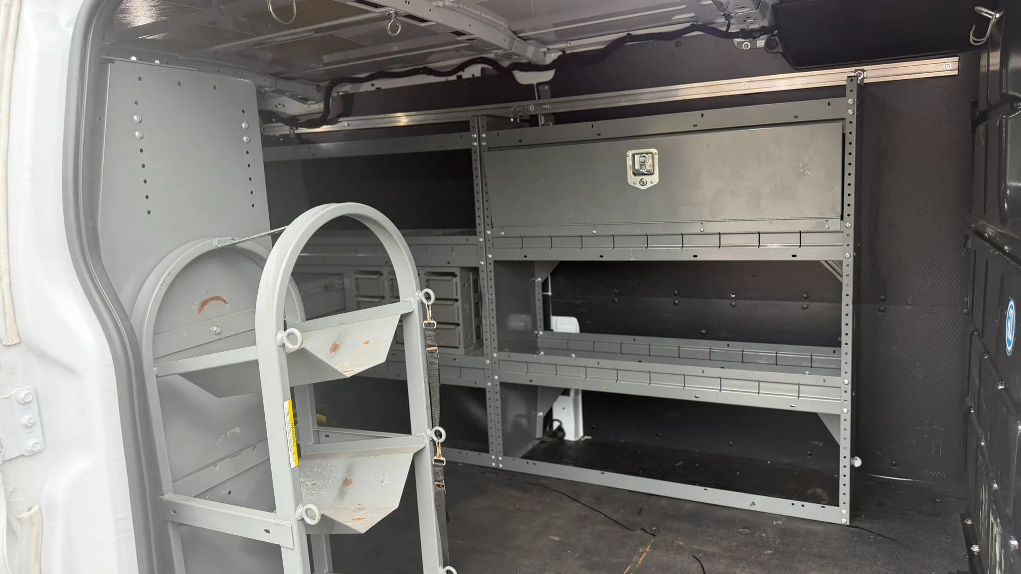 Used 2020 Ford Transit 250 Low Roof w/ Load Area Protection Package RWD image 17
