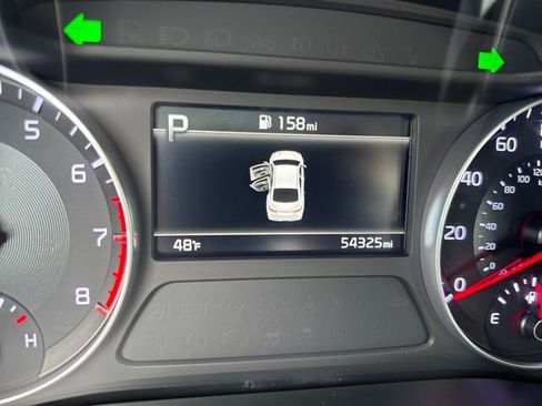 Used 2024 Kia Forte LXS image 16