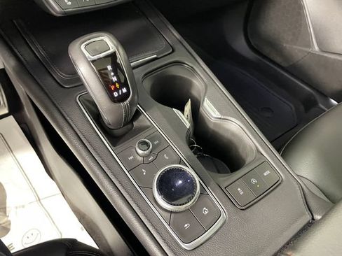 Used 2019 Cadillac XT4 Sport AWD/4WD image 9