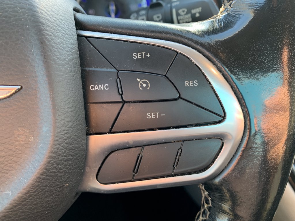 Used 2021 Chrysler Voyager LX w/ Cold Weather Group FWD image 23