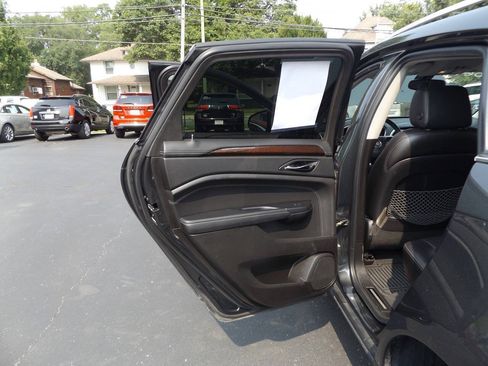 Used 2014 Cadillac SRX Luxury AWD/4WD image 19