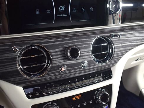 Certified 2021 Rolls-Royce Ghost AWD/4WD image 34