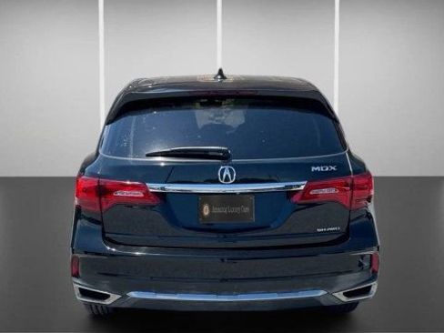 Used 2017 Acura MDX SH-AWD image 4