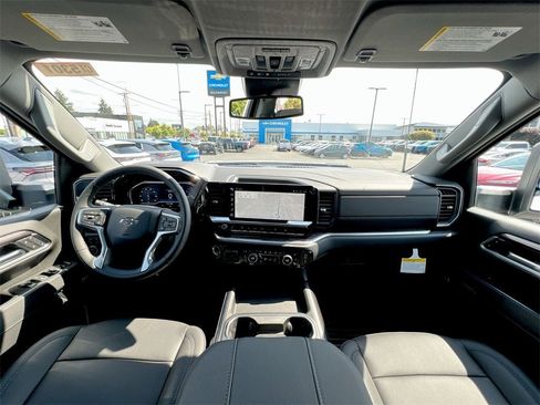 New 2025 Chevrolet Silverado 3500 LTZ w/ LTZ Plus Package image 18