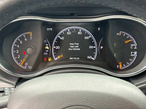 Used 2020 Jeep Grand Cherokee Altitude AWD/4WD image 31