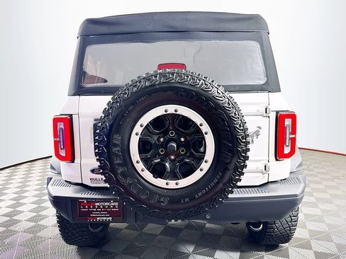 Used 2024 Ford Bronco Badlands AWD/4WD image 6