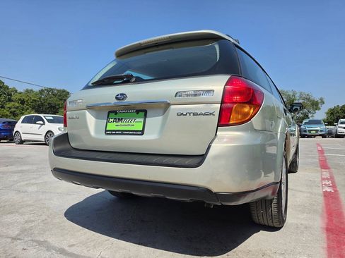 Used 2007 Subaru Outback 2.5i AWD/4WD image 11