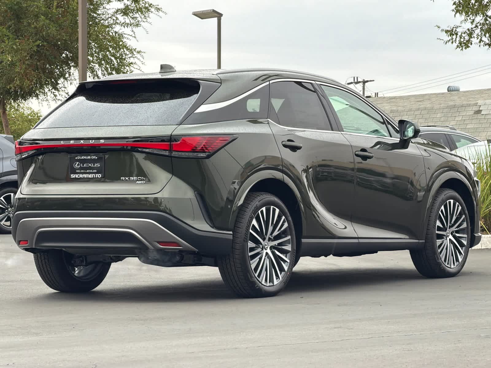 New 2026 Lexus RX 350 w/ Convenience Package AWD/4WD image 2