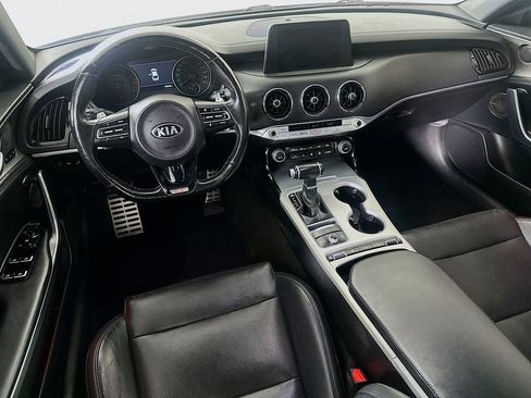 Used 2019 Kia Stinger GT1 AWD/4WD image 31