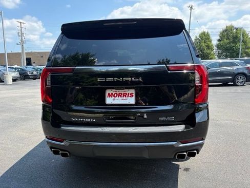 Used 2025 GMC Yukon Denali Ultimate w/ LPO, Floor Liner Package AWD/4WD image 4