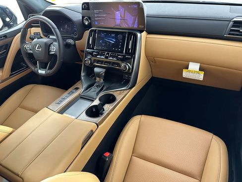 New 2026 Lexus LX 600 4WD w/ Luxury Package image 38