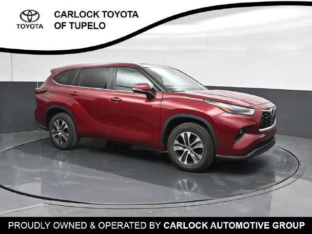 Used 2023 Toyota Highlander XLE FWD image 6
