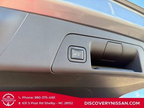 Used 2022 Buick Envision Preferred image 37