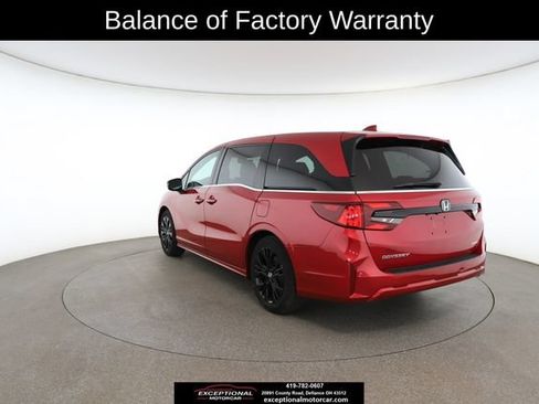 Used 2025 Honda Odyssey Sport-L image 12