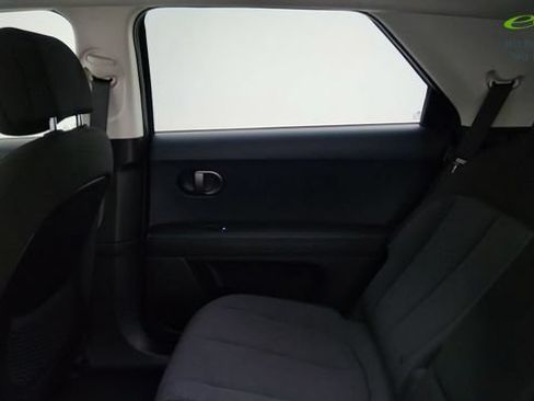 Used 2025 Hyundai Ioniq 5 SE RWD image 29