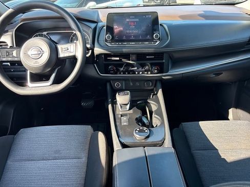 Used 2023 Nissan Rogue SV AWD/4WD image 10