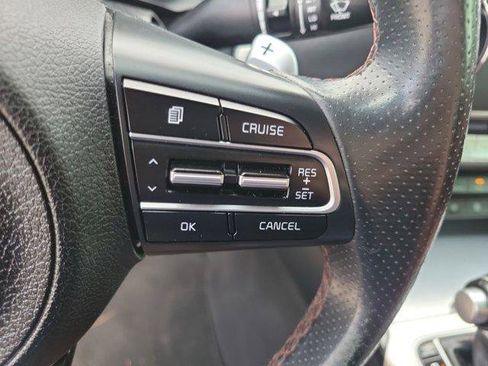 Used 2018 Kia Stinger GT1 image 23