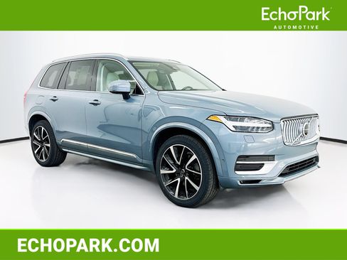 Used 2023 Volvo XC90 B5 Plus AWD/4WD image 1