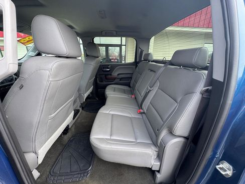 Used 2018 GMC Sierra 1500 SLT w/ SLT Premium Package image 15